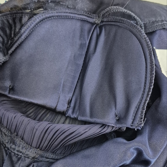 Patra 1-Piece Tiered Pleated Chiffon Beaded Trim Special Event Dress - Size 6 - Picture 12 of 16